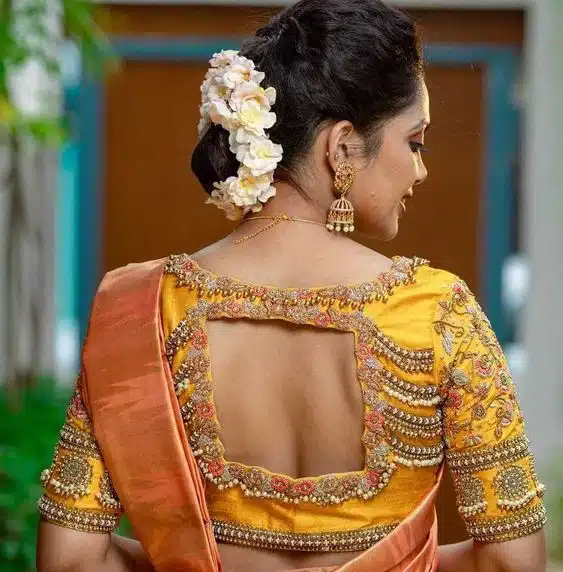 21+ Latest Saree Blouse Designs You Must Try