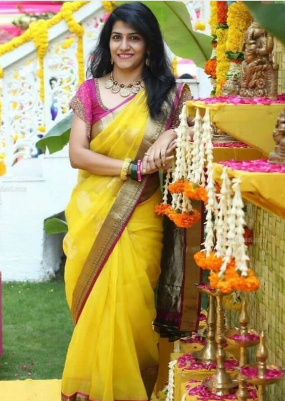 Trendy Yellow Saree For Haldi Ceremony 2023