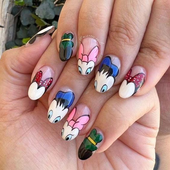 Lucknow Nail Art Studio | Trending Nail Extension Designs - Service Corners  - Medium