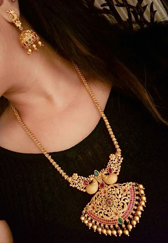 Latest Gold Pendant Designs 2023
