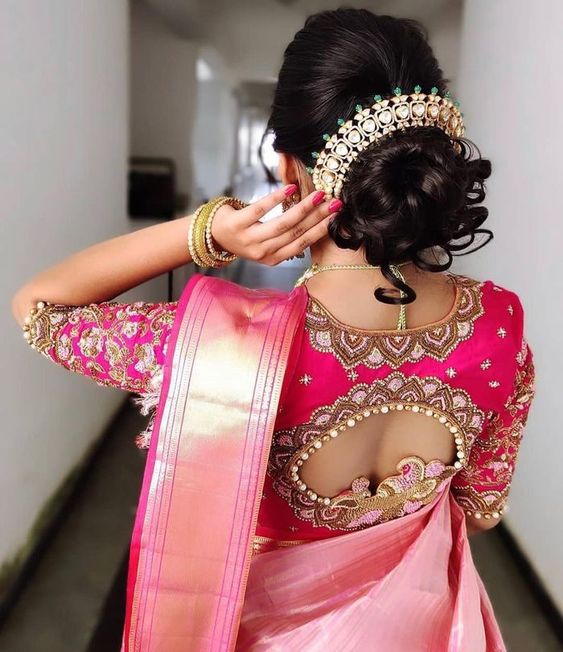 21+ Latest Saree Blouse Designs You Must Try