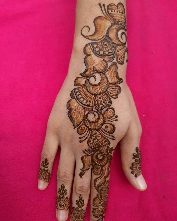 32 Stunning Arabic Mehndi Designs 2025 