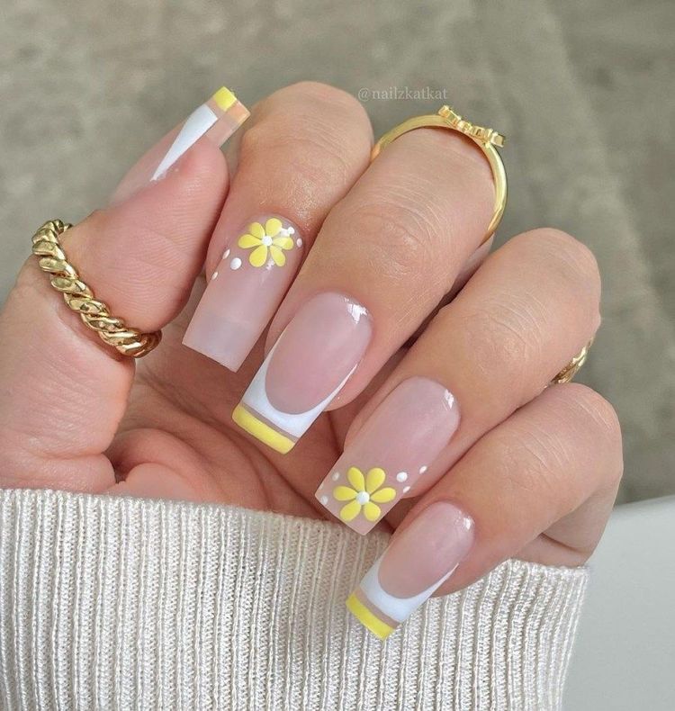 25+ Stunning Spring 2023 Nail Trends You Must Try