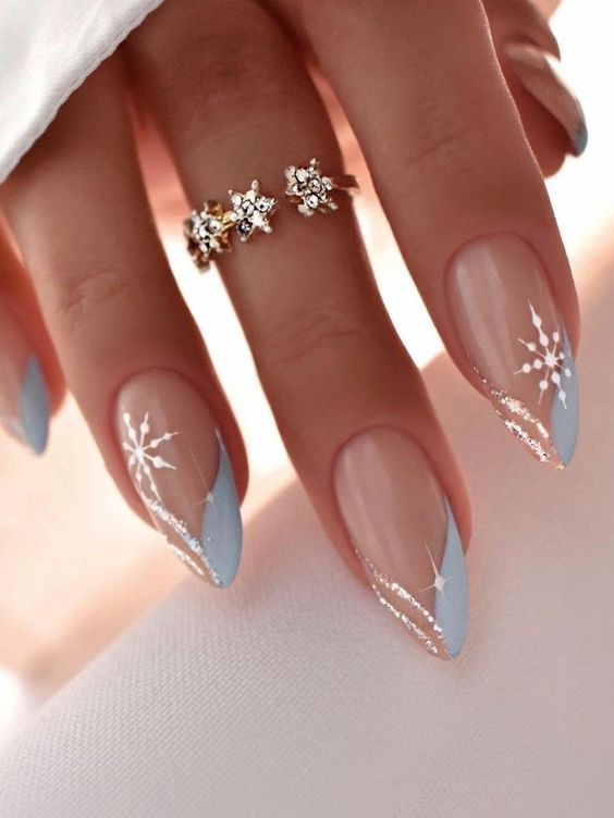 60+ Trendy Snowflake Nail Designs To Feel Cool Cool