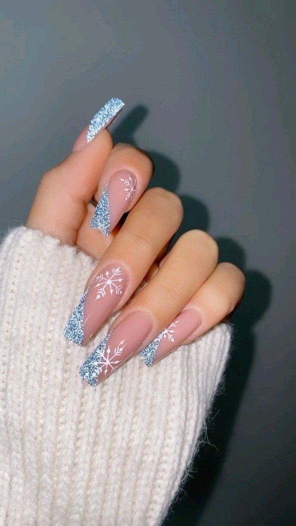 60+ Trendy Snowflake Nail Designs To Feel Cool Cool