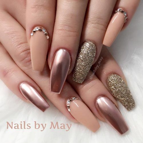 45+ Gorgeous Prom Nails 2023