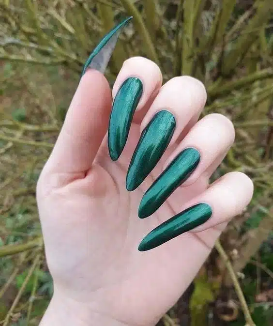 Try These Mountain Peak Nails In 2023