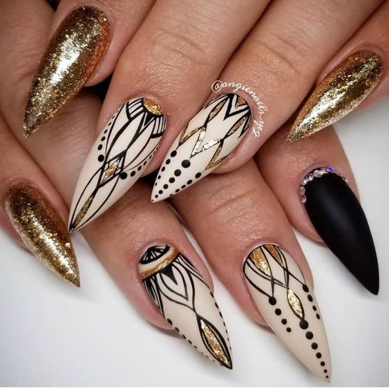 45+ Gorgeous Prom Nails 2023