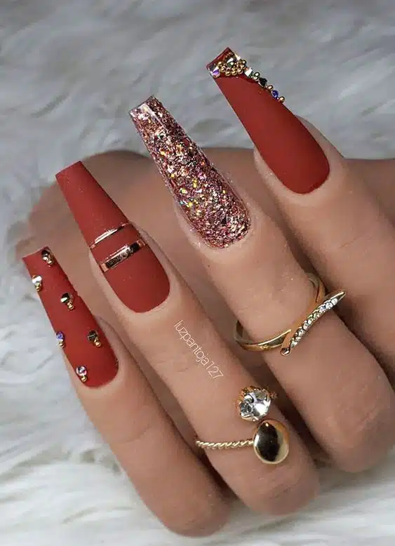 50+ Awesome Glitter Nail Designs 2023