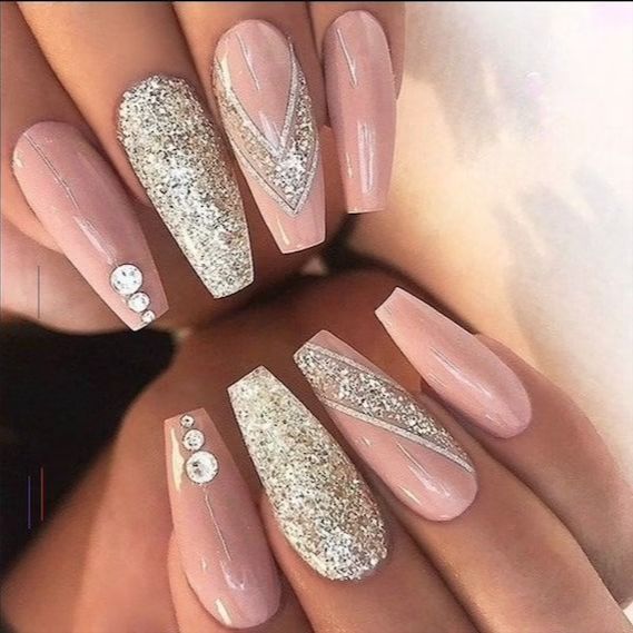 45+ Gorgeous Prom Nails 2023