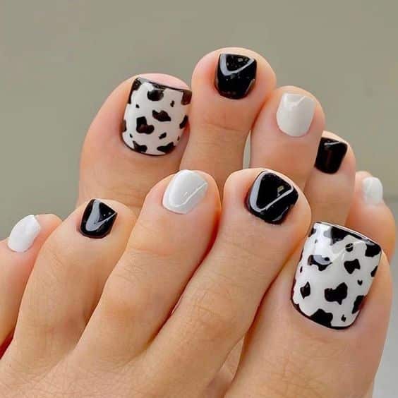 90+ Toe Nail Designs 2023 To Keep Up With Trends