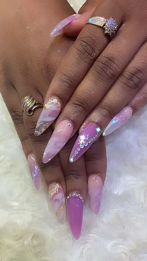 21+ Light Purple Nail Designs 2023