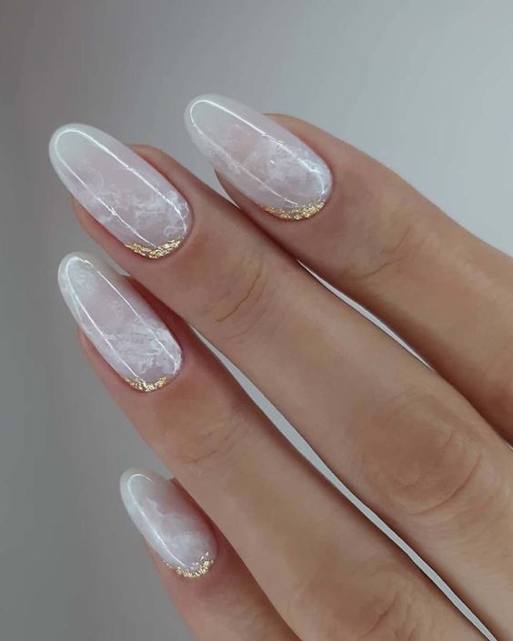 60+ Stylish White Nail Designs 2023