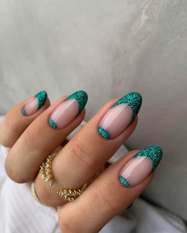 60+ Vacation Nail Designs To Give You Inspiration
