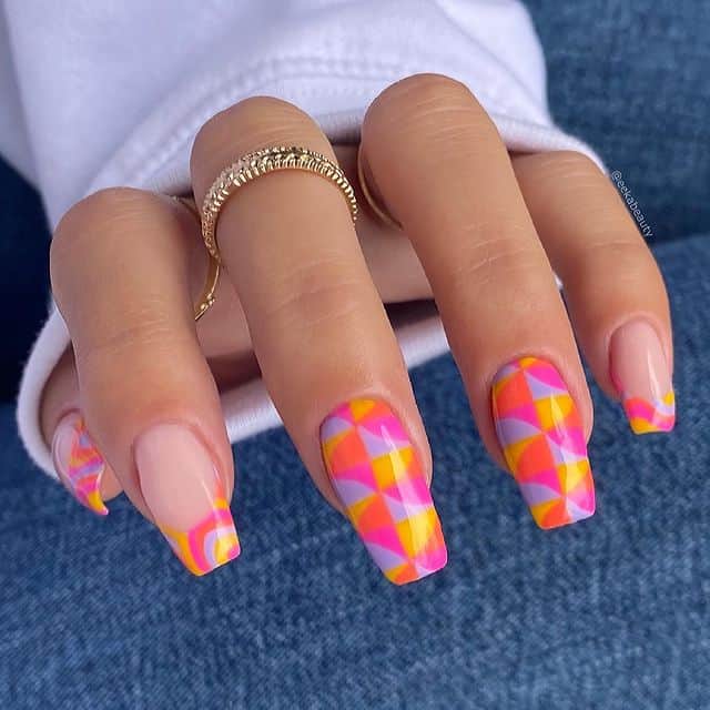 60+ Vacation Nail Designs To Give You Inspiration