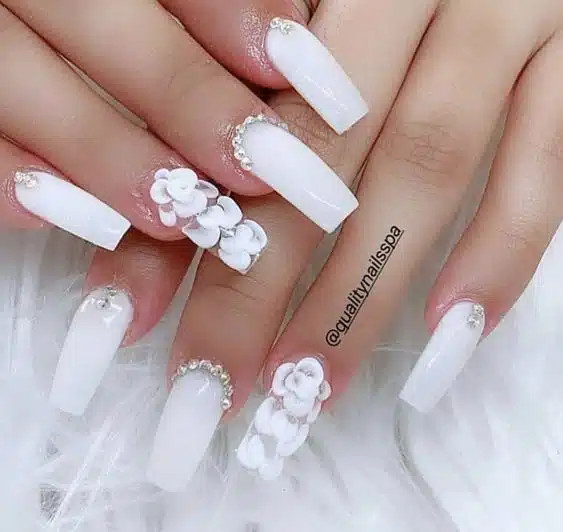 55+ Milky White Nail Polish Designs 2024