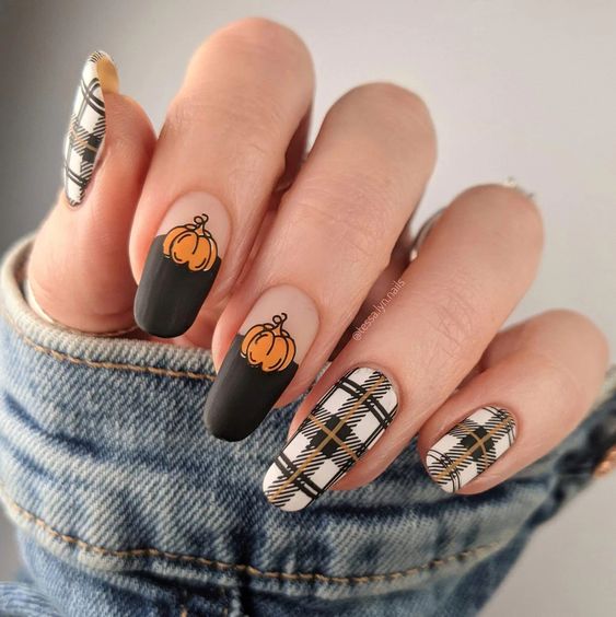 Try These Popular Nail Designs In 2023