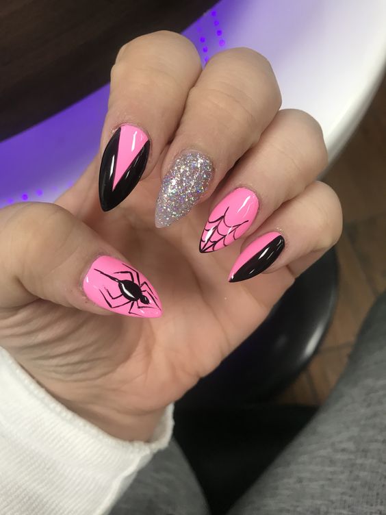 20+ Best Spider Nail Design 2023
