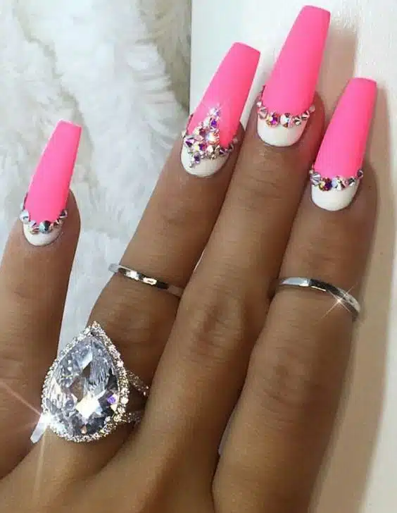 33+ Light Pink Nails With Rhinestones 2023