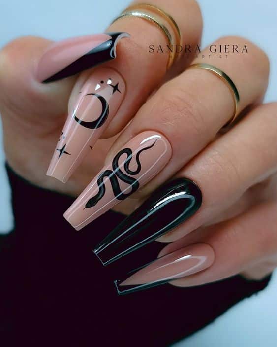 60+ Trendy Snake Nail Design 2023