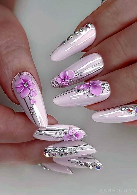 21+ Light Purple Nail Designs 2023