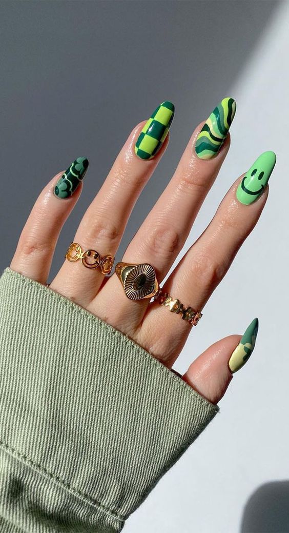 39+ Gorgeous Green Nail Designs 2023