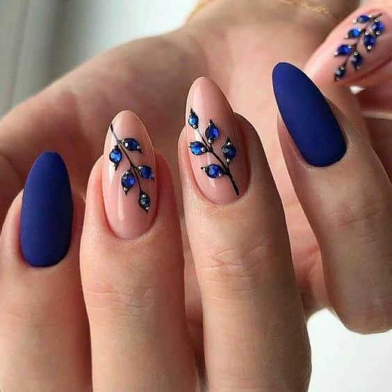 50+ Outstanding Navy Blue Nail Designs 2023