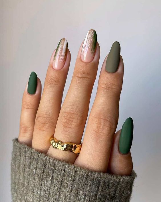 50+ Outstanding Olive Green Nail Designs 2023