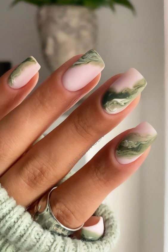 50+ Outstanding Olive Green Nail Designs 2023