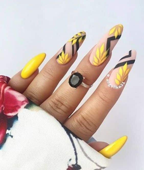 66+ Fabulous Yellow Nails Design 2023