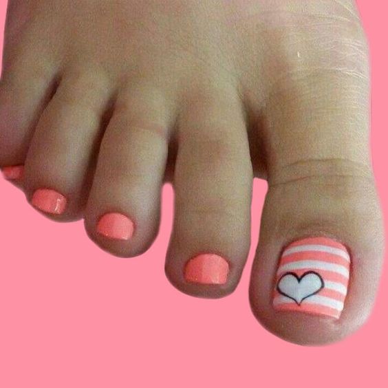 25+ Stylish Summer Toe Nail Designs 2023