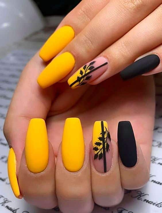 66+ Fabulous Yellow Nails Design 2023