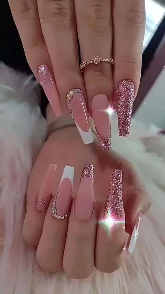 24+ Diamond Nail Designs For Glamorous Manicure