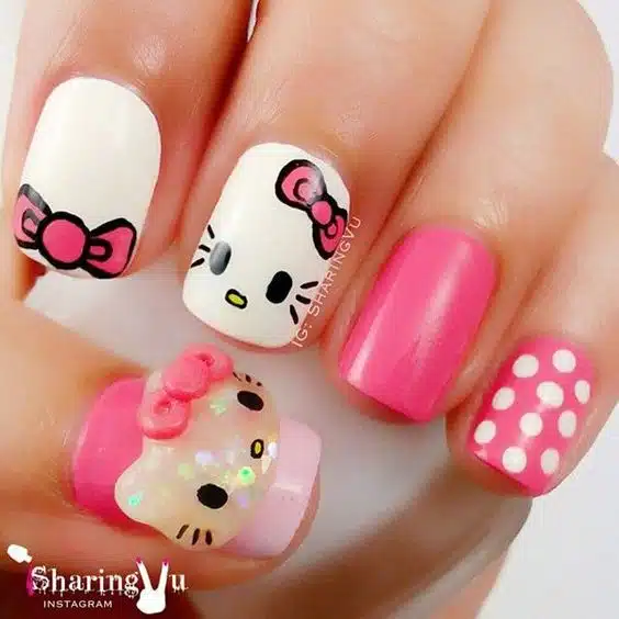 40+ Superb Hello Kitty Nail Design 2023