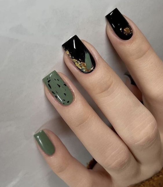 50+ Outstanding Olive Green Nail Designs 2023