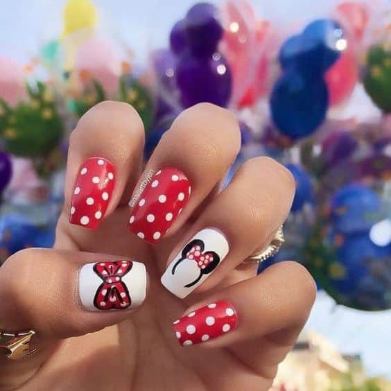 75 Cute Disney Nails (2023 Designs)