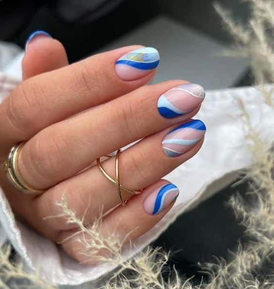 28+ Trendy Swirl Nail Designs To Try Out This Summer