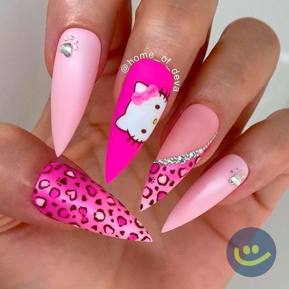 41 Cute Pointy Nail Designs You Must Try In 2023