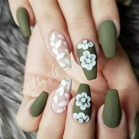 50+ Outstanding Olive Green Nail Designs 2023