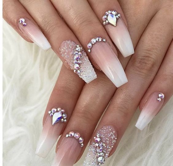 24+ Diamond Nail Designs For Glamorous Manicure