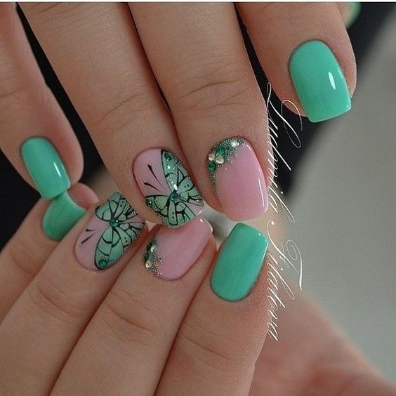 42+ Mint Green Nail Designs To Refresh Your Day