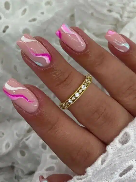 28+ Trendy Swirl Nail Designs To Try Out This Summer