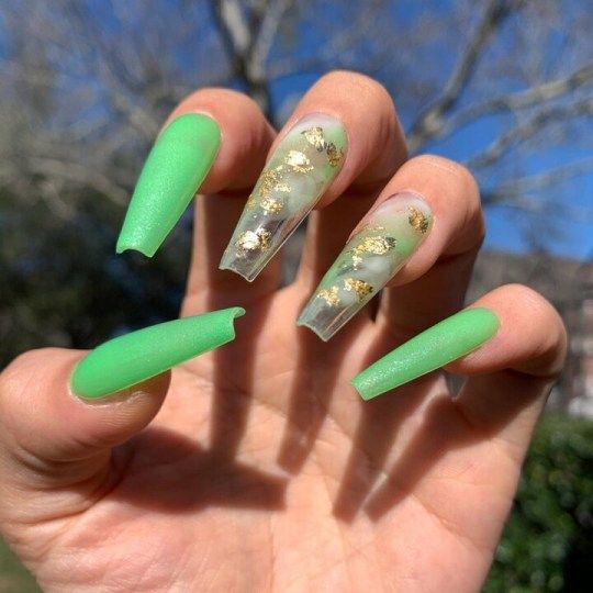 42+ Mint Green Nail Designs To Refresh Your Day