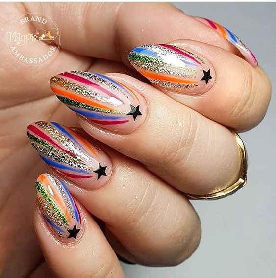 30+ Latest Graduation Nails That Are Best For Your Big Day