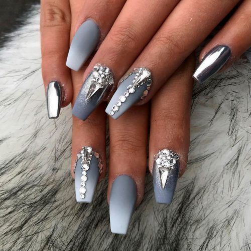 33+ Stunning Silver Nail Designs To Try In 2023