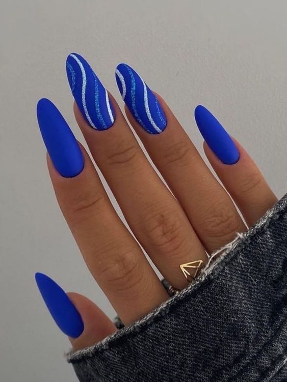 50+ Stunning Blue Nail Designs 2023