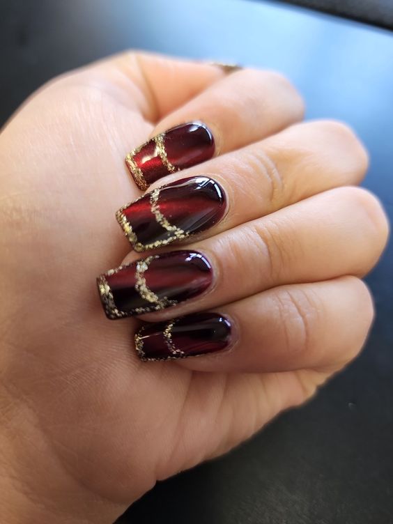 50+ Unique Maroon Nail Designs 2023