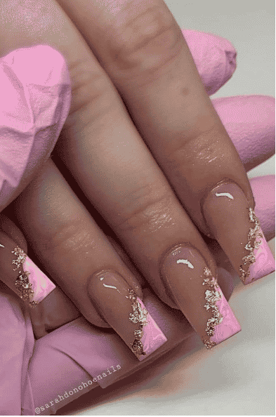 30+ Latest Graduation Nails That Are Best For Your Big Day