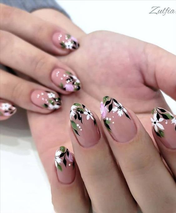 60+ Stunning Flower Nail Design 2023