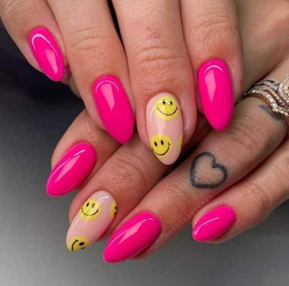 42+ Smiley Face Nail Design 2023